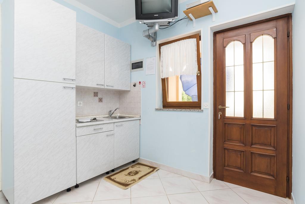 Apartments Catic ウマグ エクステリア 写真