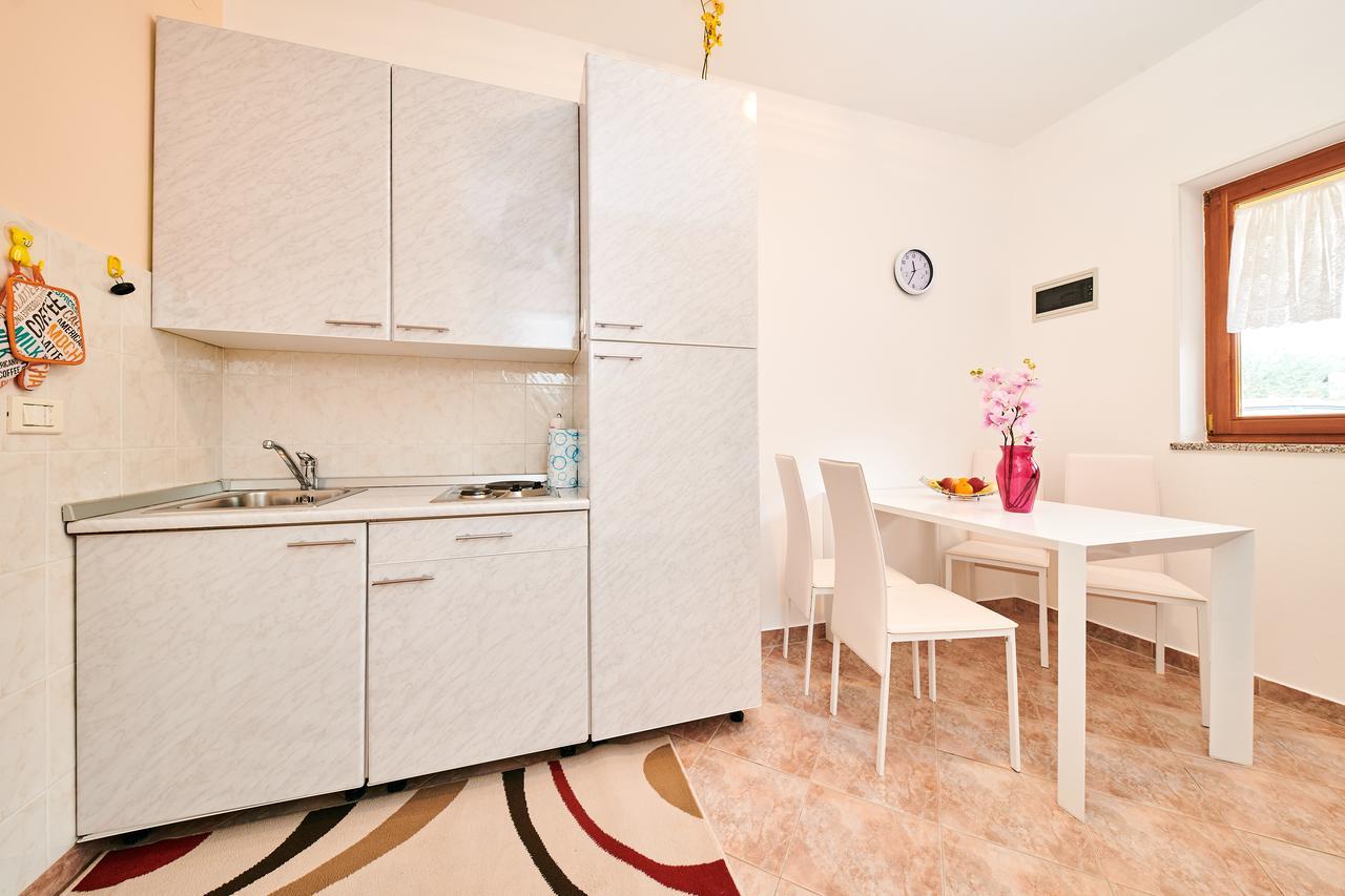 Apartments Catic ウマグ エクステリア 写真