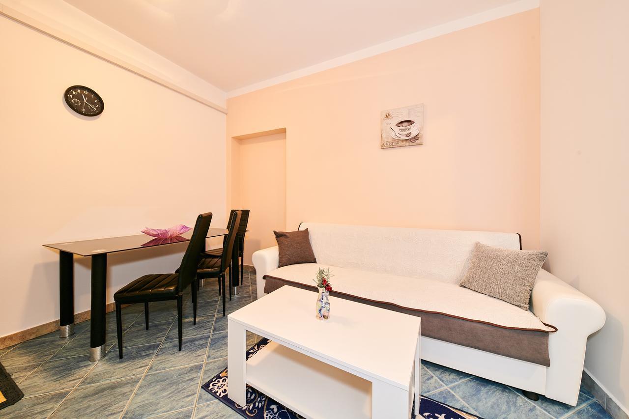 Apartments Catic ウマグ エクステリア 写真
